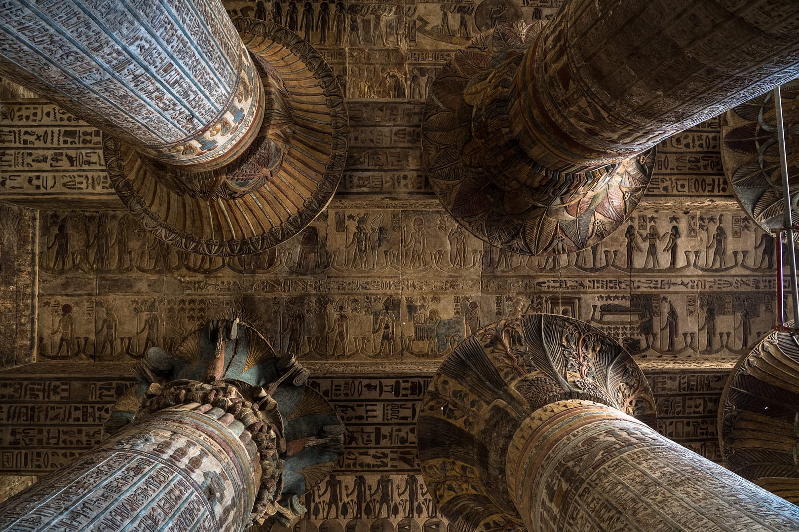 Temple Esna hieroglyphes Egypte